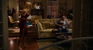 Anna Faris feet photo thumbnail