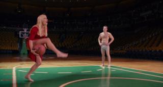 Anna Faris feet photo thumbnail