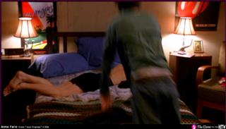 Anna Faris feet photo thumbnail