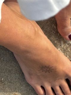 Anna Ferrer Padilla feet photo 8
