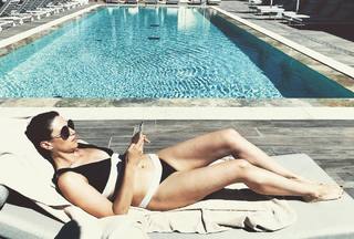 Anna Foglietta feet photo 12