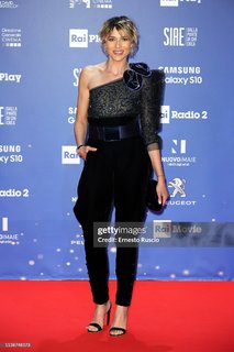 Anna Foglietta feet photo 19