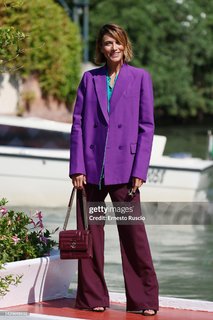 Anna Foglietta feet photo 5