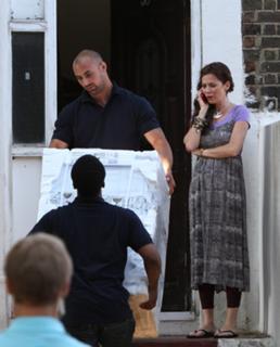 Anna Friel feet photo thumbnail