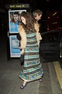 Anna Friel feet photo thumbnail
