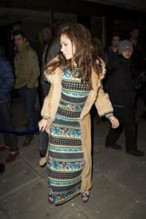 Anna Friel feet photo thumbnail