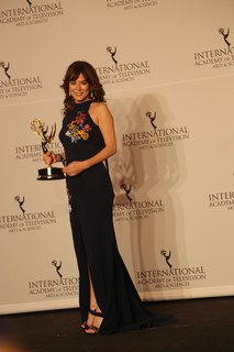 Anna Friel feet photo thumbnail