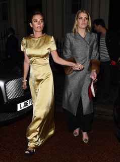 Anna Friel feet photo thumbnail