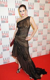 Anna Friel feet photo thumbnail