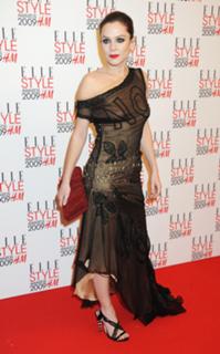 Anna Friel feet photo thumbnail