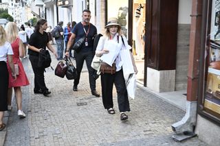 Anna Geislerová feet photo 9