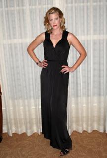 Anna Gunn feet photo thumbnail