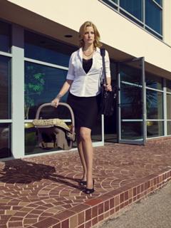 Anna Gunn feet photo thumbnail