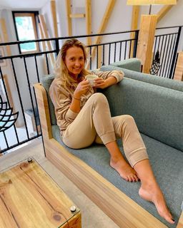 Anna Gzyra feet photo 5