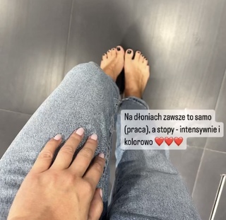 Anna Gzyra feet photo 1