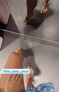 Anna Gzyra feet photo 2