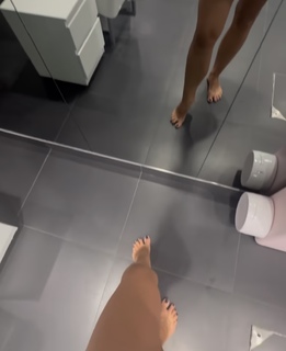 Anna Gzyra feet photo 11
