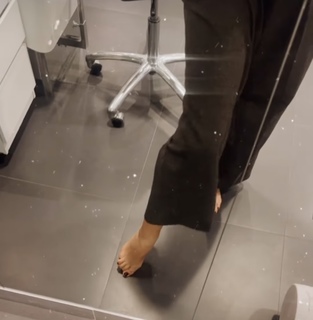 Anna Gzyra feet photo 17