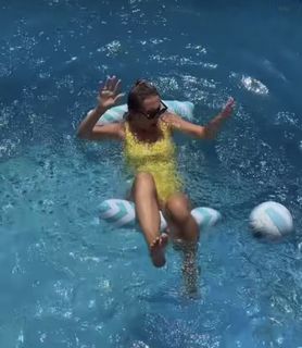Anna Gzyra feet photo 7