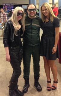 Anna Hutchison feet photo thumbnail