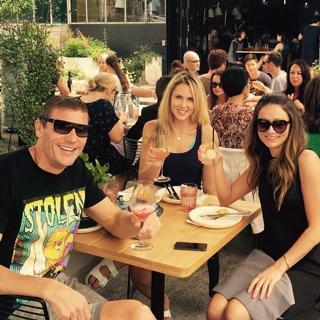 Anna Hutchison feet photo thumbnail