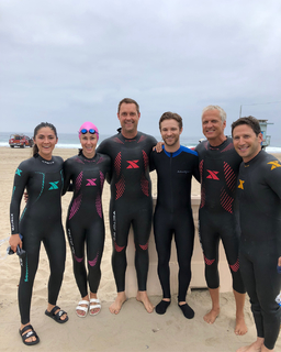 Anna Hutchison feet photo thumbnail