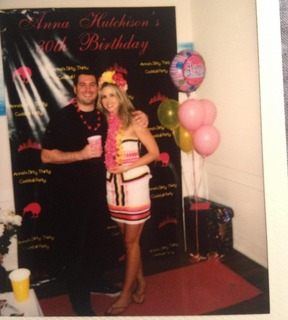 Anna Hutchison feet photo thumbnail