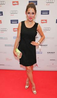 Anna Julia Kapfelsperger feet photo 9