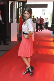 Anna Julia Kapfelsperger feet photo 18