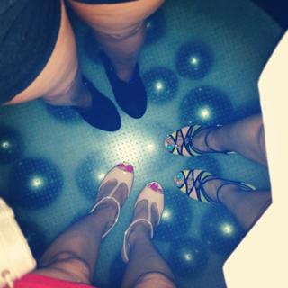 Anna Kachikyan feet photo thumbnail
