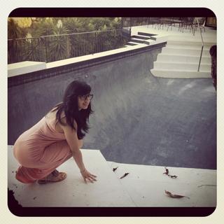 Anna Kachikyan feet photo thumbnail