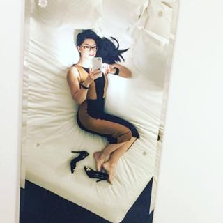Anna Kachikyan feet photo thumbnail