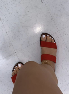 Anna Kachikyan feet photo thumbnail