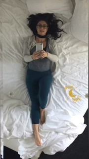 Anna Kachikyan feet photo thumbnail