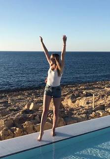 Anna Kaderávková feet photo 4