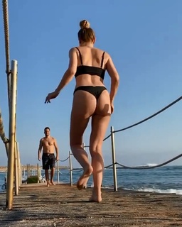 Anna Kaderávková feet photo 5
