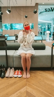 Anna Kaderávková feet photo 12