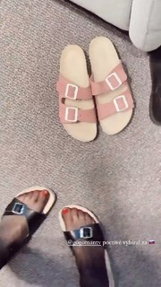 Anna Kaderávková feet photo 4