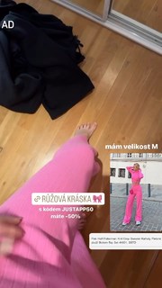 Anna Kaderávková feet photo 7