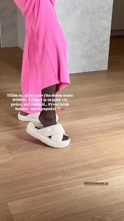 Anna Kaderávková feet photo 17
