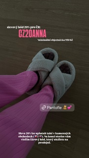 Anna Kaderávková feet photo 14