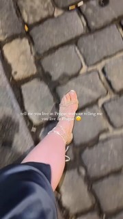 Anna Kaderávková feet photo 4