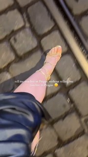 Anna Kaderávková feet photo 3