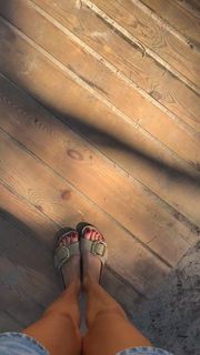 Anna Kalczynska feet photo 1