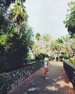 Anna Kalinskaya feet photo thumbnail