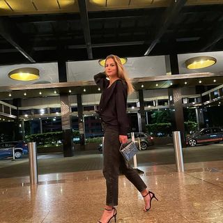 Anna Kalinskaya feet photo thumbnail