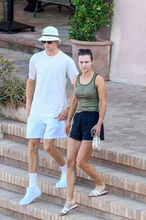 Anna Kalinskaya feet photo thumbnail