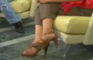 Anna Kanakis feet photo 2