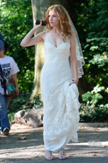 Anna Kendrick feet photo thumbnail