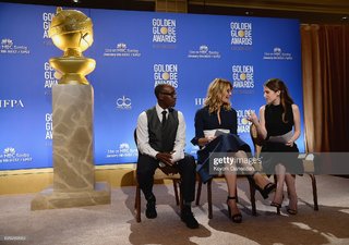 Anna Kendrick feet photo thumbnail